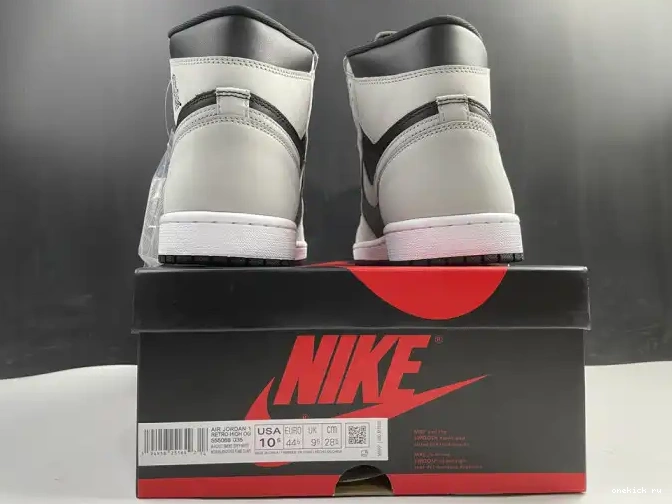 Chep Onekick Black Smoke 1 Air Jordan White Light High 555088-035 Grey Retro 0516